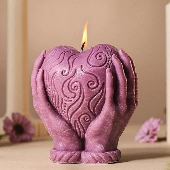 Lavender Scented Heart in Hand Shaped Candles–Scented Candle for Home Decoration, Aromatherapy Candle Gifts Baskets for Valentine’s Day Anniversary Christmas, and Thanksgiving