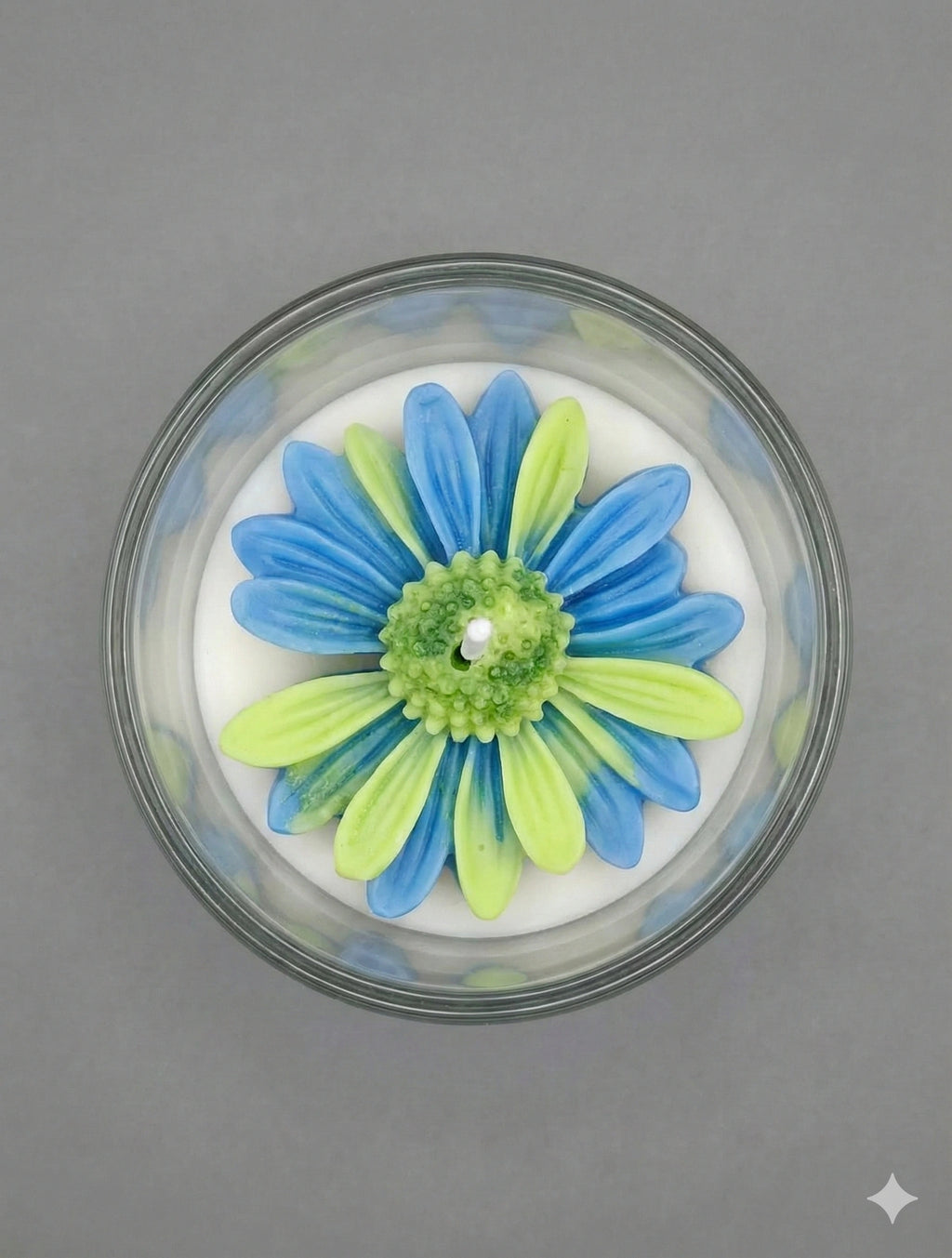 Ocean Bloom Daisy Designer Glass Candle – Premium Soy Wax Scented Candle for Home Décor & Gifting