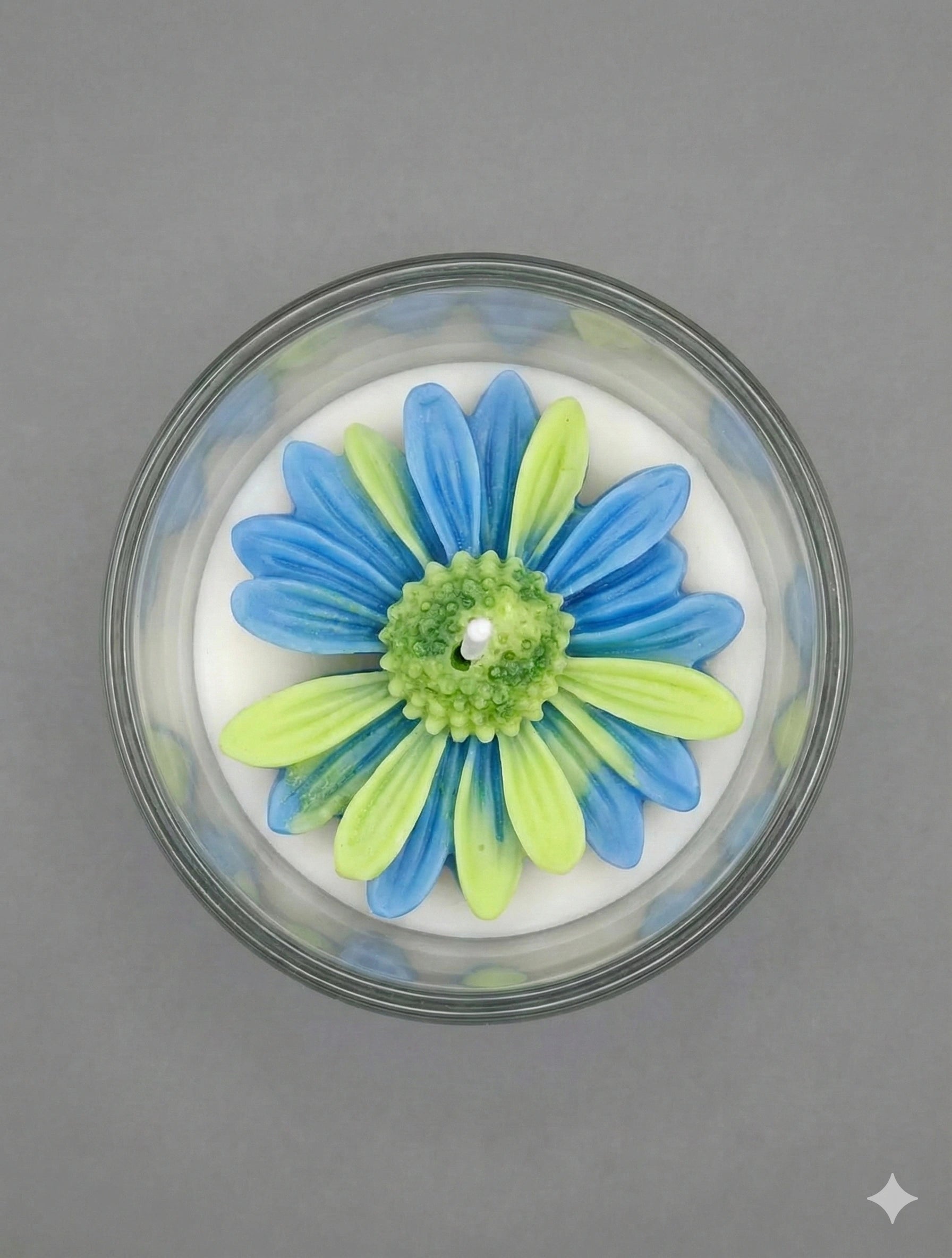 Ocean Bloom Daisy Designer Glass Candle – Premium Soy Wax Scented Candle for Home Décor & Gifting